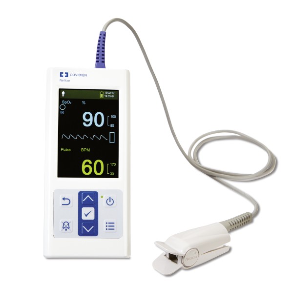 Nellcor SpO2 Pulsoximeter PM10N Vorführgerät inkl. DS100A Fingerclipsensor